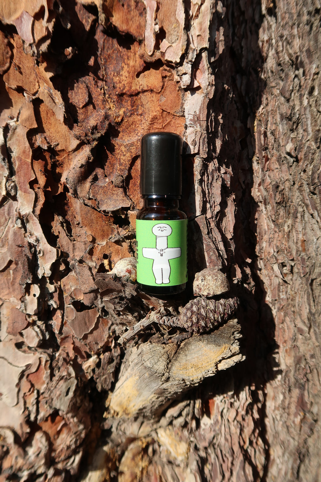 PIPI MOUNTAIN / ΤΟ ΒΟΥΝΌ ΤΟΥ ΠΙΠΗ botanical perfume oil